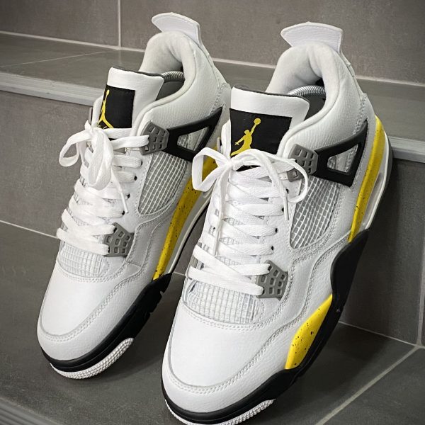 Nıke Air Jordan 4 Retro Taxi
